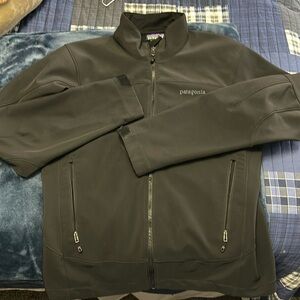 Patagonia jacket men's M